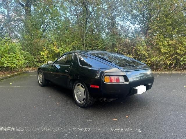 1982 Porsche 928