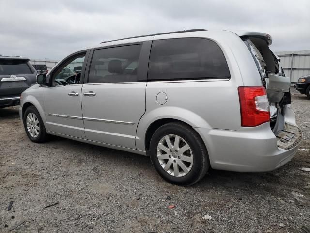 2012 Chrysler Town & Country Touring L