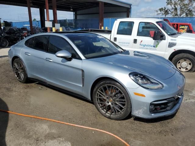 2023 Porsche Panamera Base