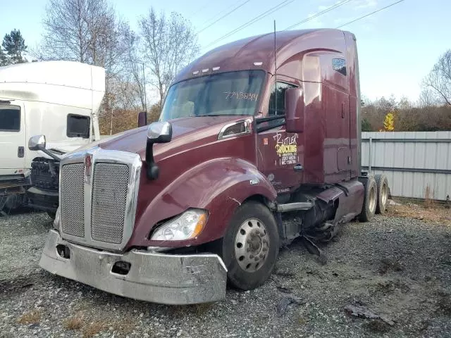 2019 Kenworth Construction T680