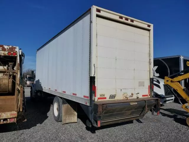 2002 Freightliner Medium Conventional FL70