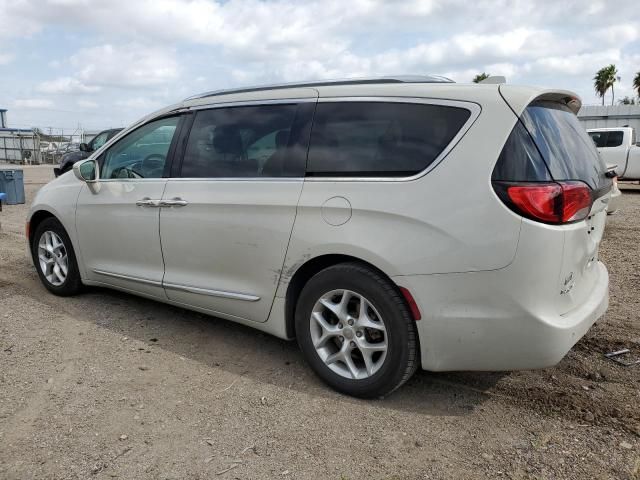 2017 Chrysler Pacifica Touring L Plus