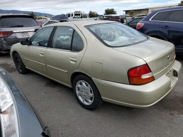 1999 Nissan Altima XE