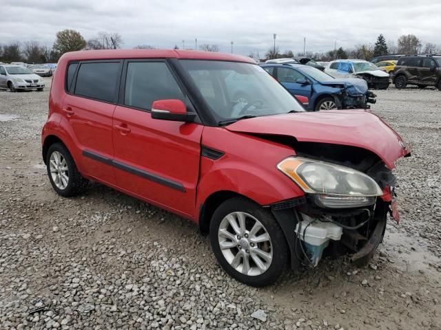 2013 KIA Soul +