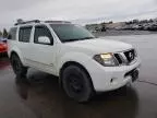 2008 Nissan Pathfinder LE