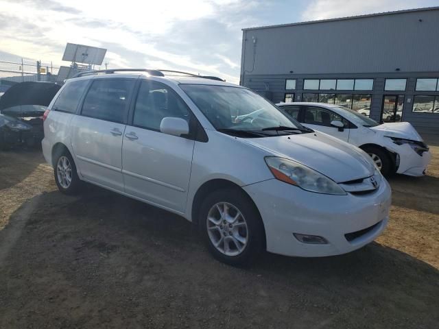 2006 Toyota Sienna XLE