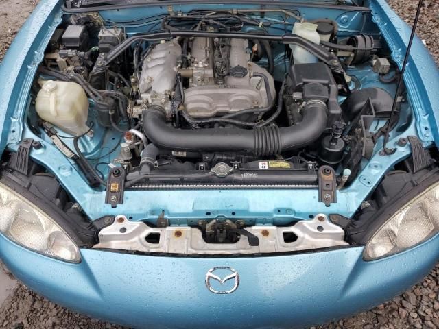 2002 Mazda MX-5 Miata Base