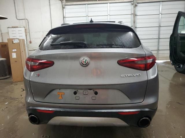 2018 Alfa Romeo Stelvio TI Sport