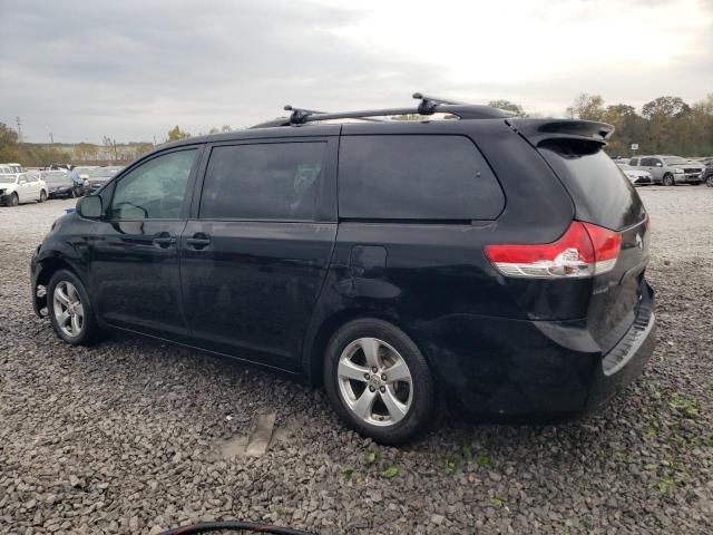 2012 Toyota Sienna LE