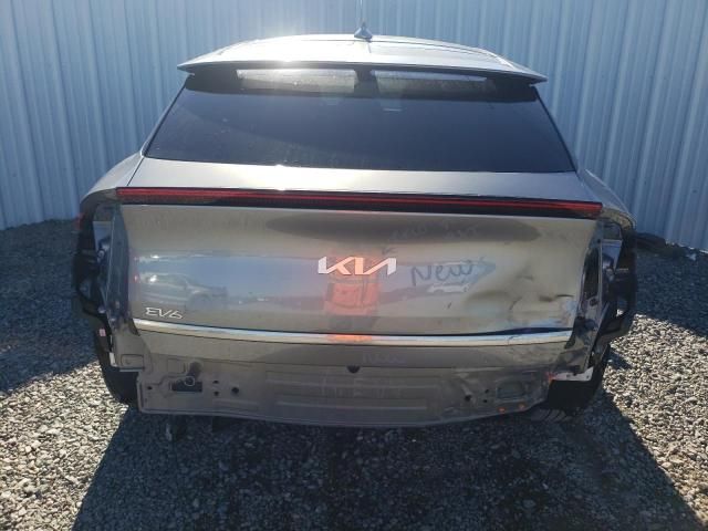 2024 KIA EV6 Light