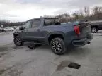 2022 GMC Sierra Limited K1500 AT4