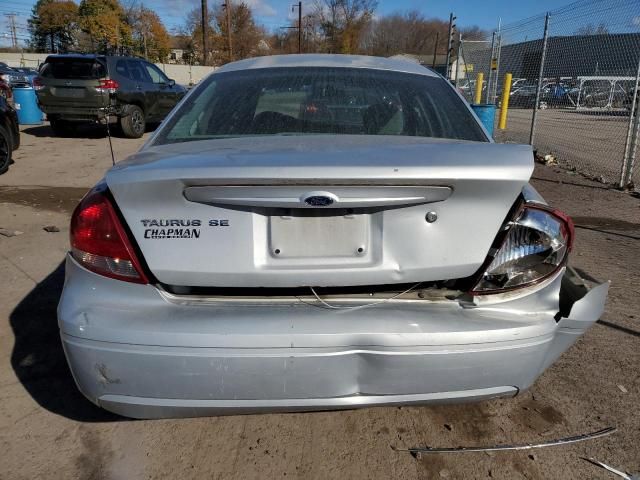 2006 Ford Taurus SE