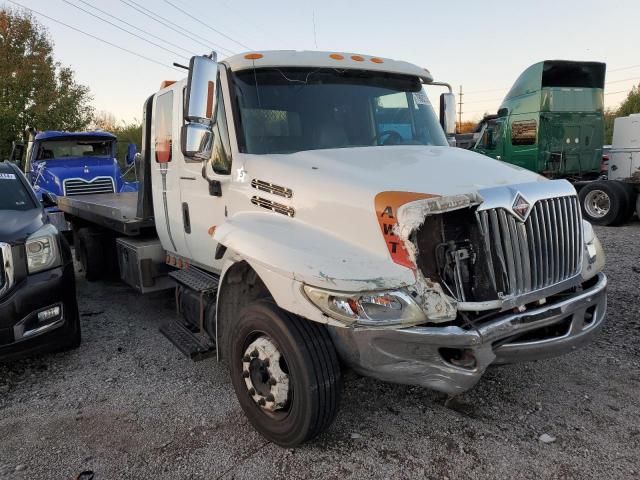 2004 International 4000 4300