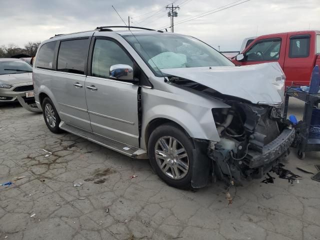 2010 Chrysler Town & Country Limited