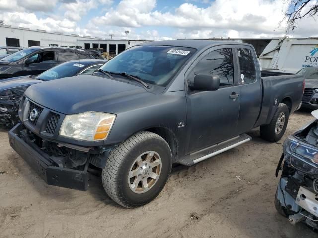 2004 Nissan Titan XE