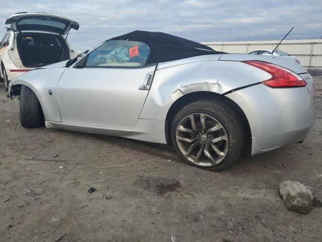 2012 Nissan 370Z Base