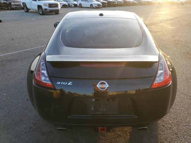 2012 Nissan 370Z Base