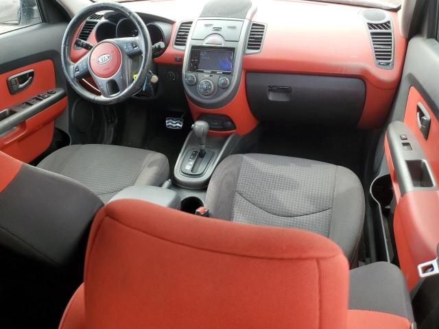 2010 KIA Soul +