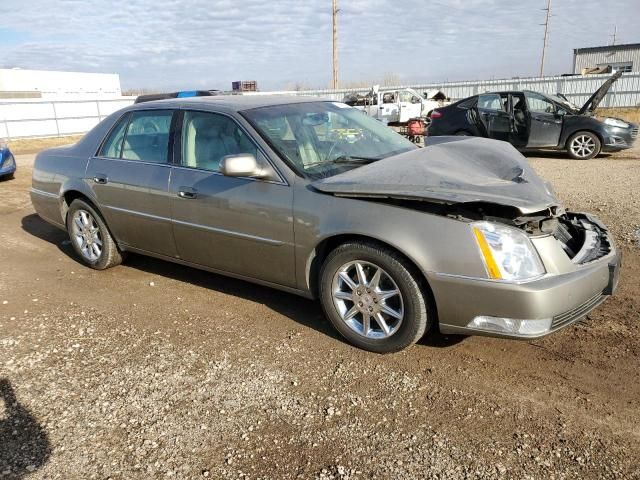 2011 Cadillac DTS Luxury Collection