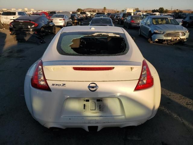 2012 Nissan 370Z Base