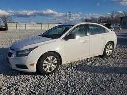 Carros salvage sin ofertas aún a la venta en subasta: 2014 Chevrolet Cruze LS