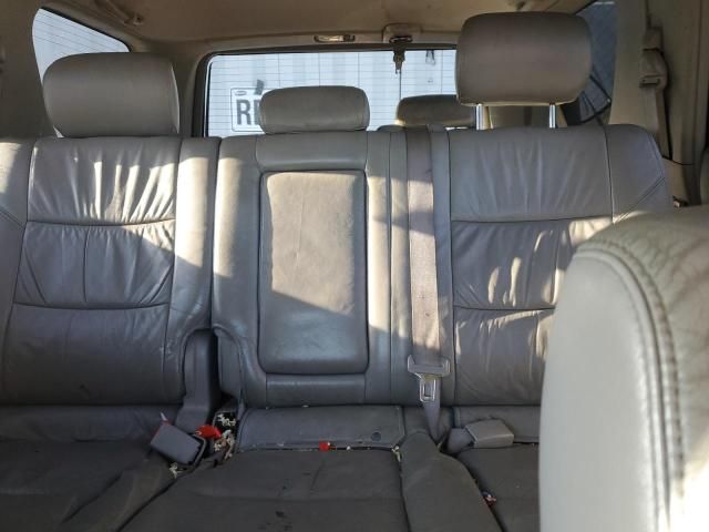 2005 Toyota Sequoia SR5