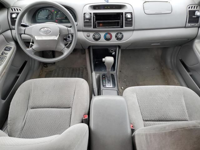 2002 Toyota Camry LE