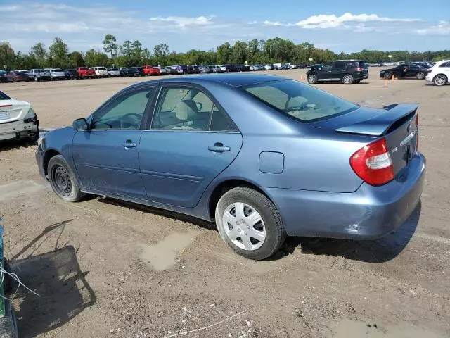 2004 Toyota Camry LE