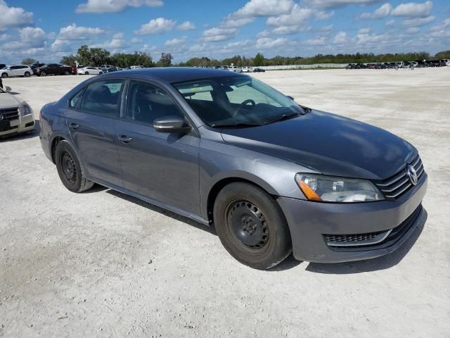 2014 Volkswagen Passat S