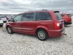 2014 Chrysler Town & Country Touring L