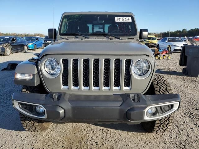 2022 Jeep Gladiator Overland