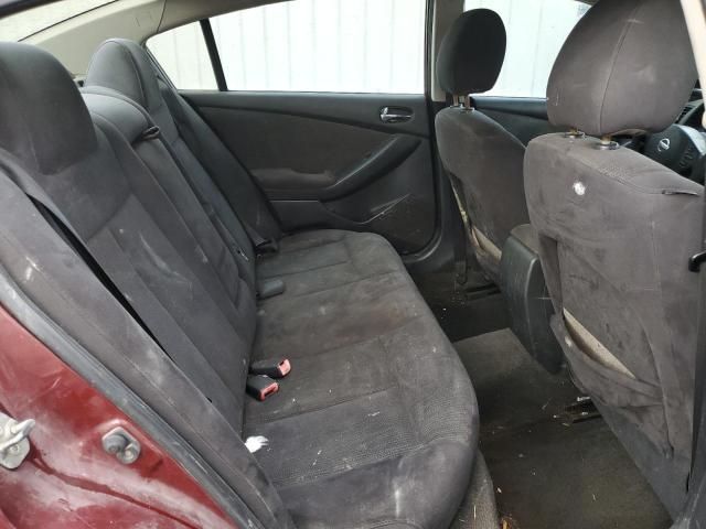 2011 Nissan Altima Base