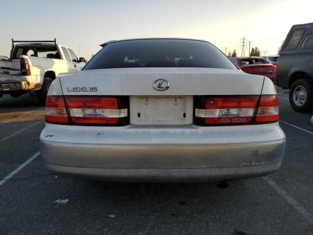 2000 Lexus ES 300