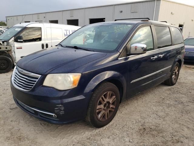 2012 Chrysler Town & Country Limited