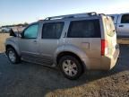 2005 Nissan Pathfinder LE