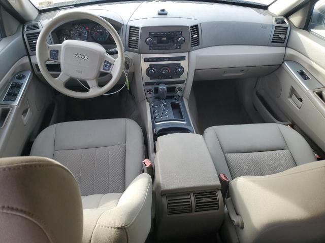 2006 Jeep Grand Cherokee Laredo