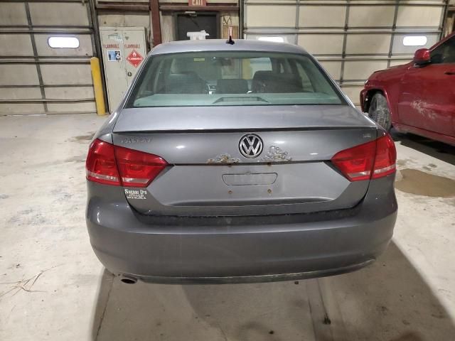 2013 Volkswagen Passat SE