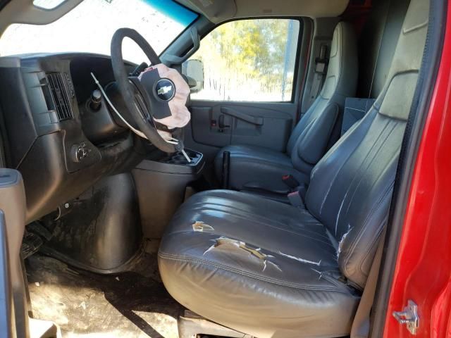 2016 Chevrolet Express G2500