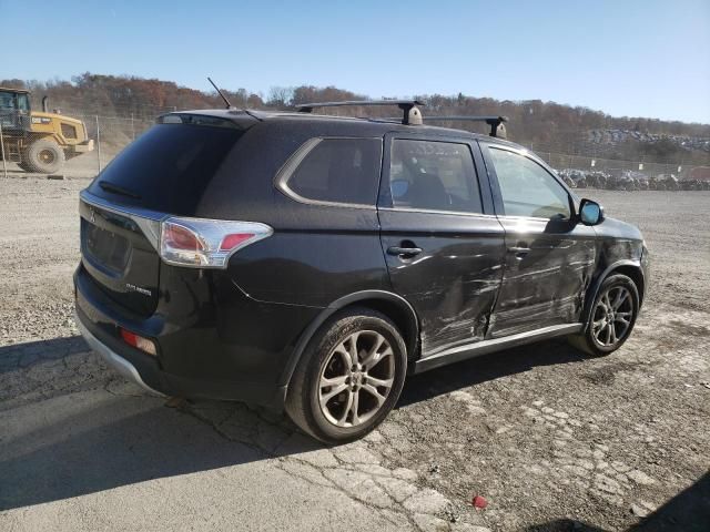 2015 Mitsubishi Outlander SE