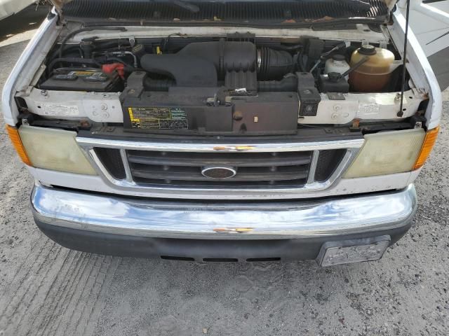 2006 Wildwood 2006 Ford Econoline E450 Super Duty Cutaway Van