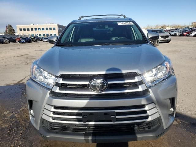 2018 Toyota Highlander SE