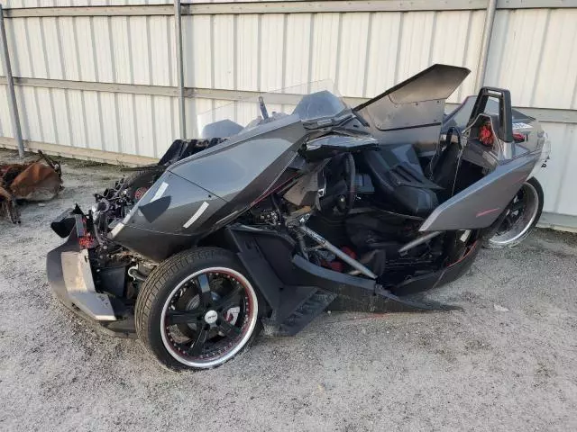 2016 Polaris Slingshot