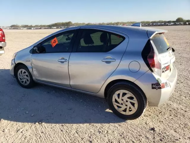 2016 Toyota Prius C