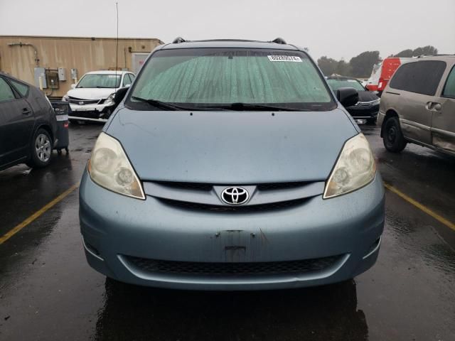 2006 Toyota Sienna CE