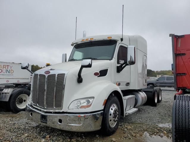 2016 Peterbilt 579