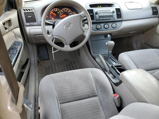 2005 Toyota Camry LE