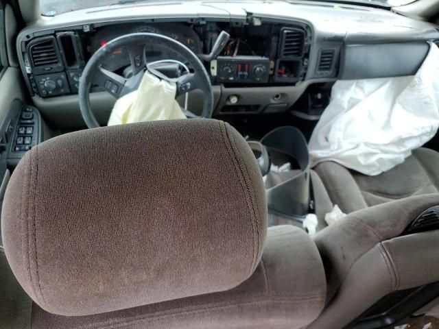 2003 Chevrolet Tahoe C1500