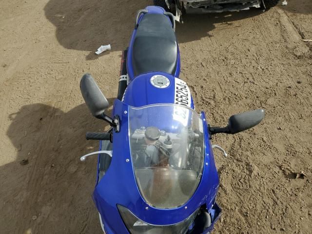 2002 Yamaha YZF600 R