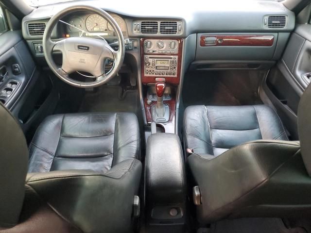 2000 Volvo V70 Base