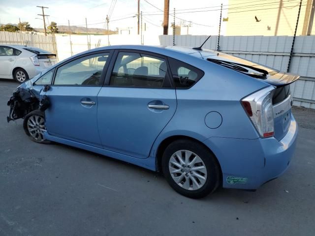 2014 Toyota Prius PLUG-IN